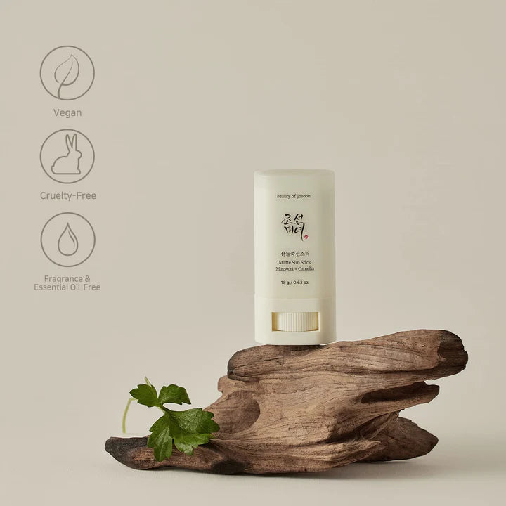 BEAUTY OF JOSEON Matte Sun Stick: Mugwort+Camelia SPF 50+ PA++++(18g)