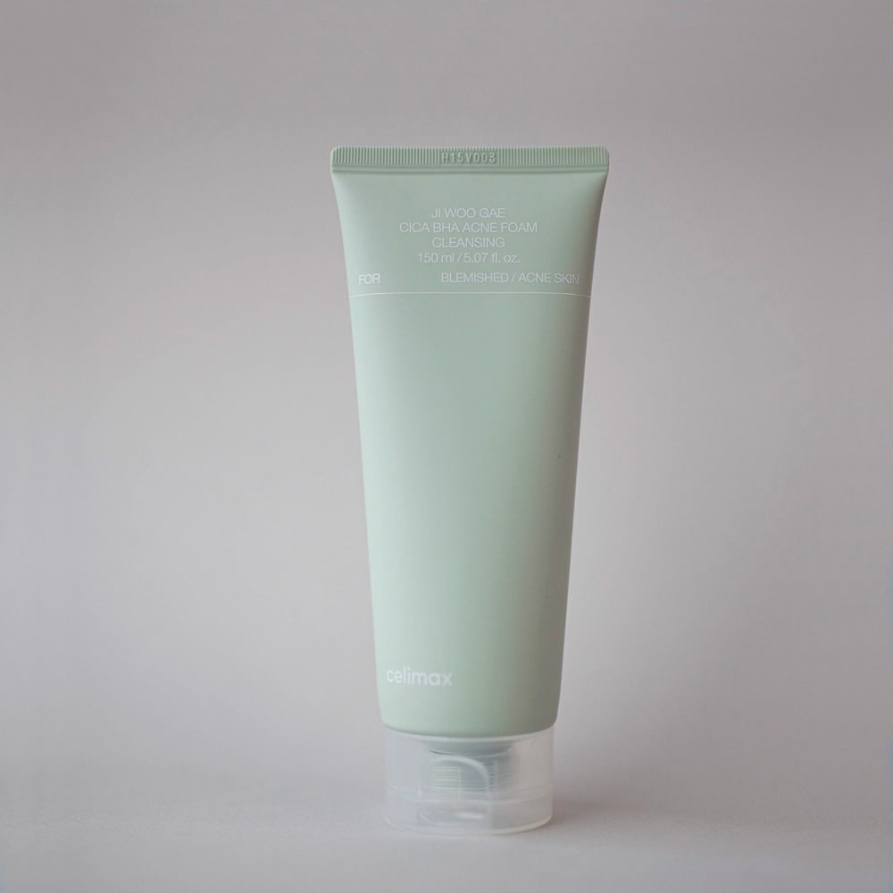 Celimax Ji Woo Gae Cica BHA Acne Foam Cleansing 150ml